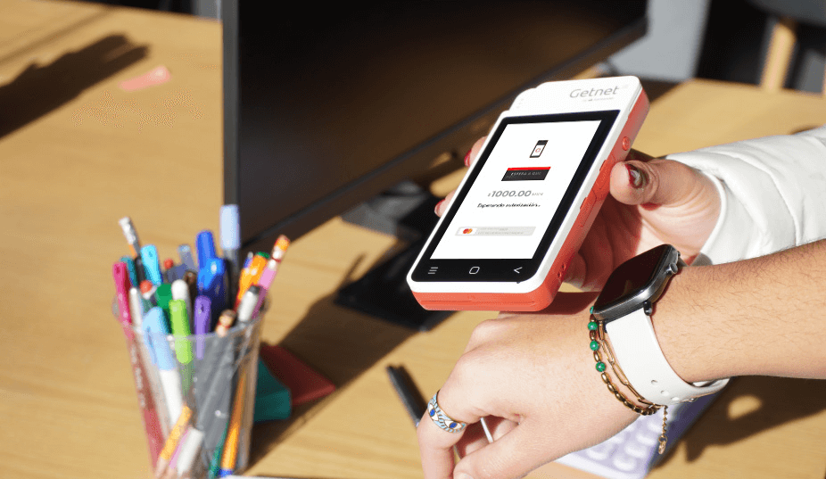 Actualiza la forma de cobrar en tu universidad.